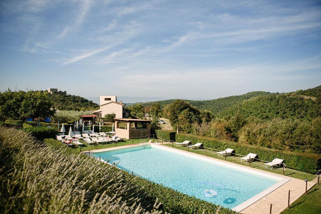 Tenuta Di Forte Sorgnano Гуальдо-Каттанео Экстерьер фото